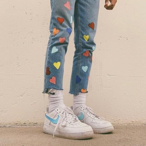 Women Heart Painted Straight Leg Crop Jeans With Stepped Hem