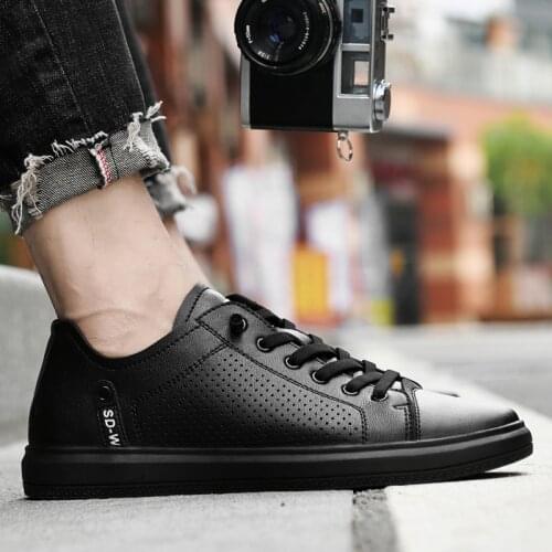 Luxury Mens Genuine Leather Breathable Golf Shoes Men Sneakers Mesh Lace-up Solid Outdoor Shoes Anti-slip Summer Shoes For Men