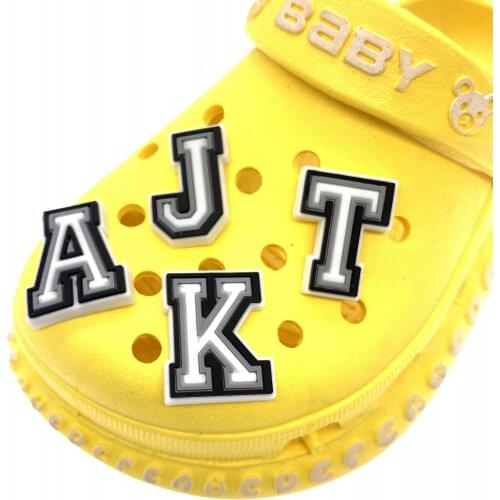 Wholesale Mix 100PCS Cartoon Letter Shoes Charms PVC Soft Decor On Shoe Wristband Alphabet Accessories Buckle Boys X-Mas Gifts