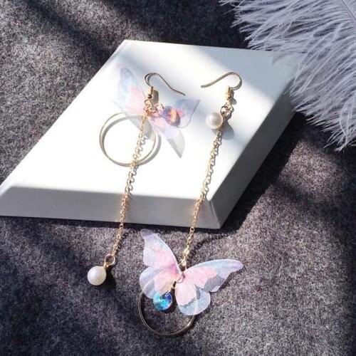 2021 Korean Retro Asymmetrical Butterfly Imitation Pearl Alloy Long Wings Drop Earrings Female Bohemian Jewelry for Women Girls