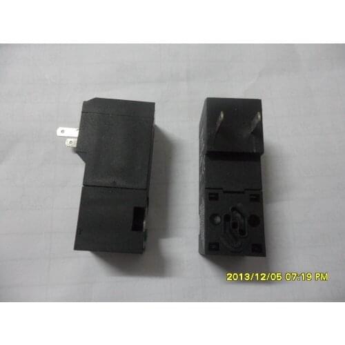 Lonati Socks Machine Use Replace D4900833 24VDC, 2.3W, 3/2 NA Solenoid Valve