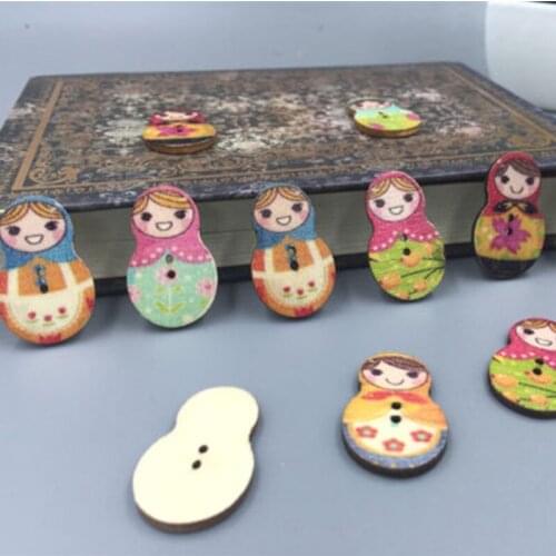 100pcs Wooden Sewing Button Scrapbooking Russian Dolls At Random Two Holes Pattern 30mm
