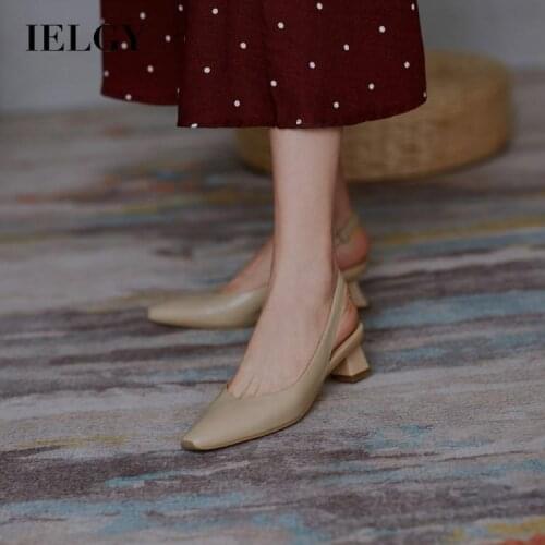 IELGY Shoes With Medium Heels