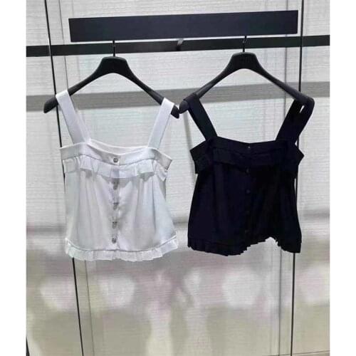 2021 Vest Women Spring And Summer Fungus Edge Silk Suspender Vest Single Row Golden Button Vintage Elegant Tanks