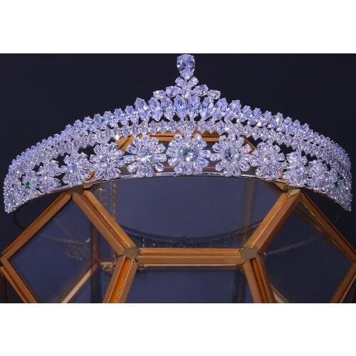 Sexy Luxury Flower-Shaped ZirconCrown Hair Accessories Fashion Temperament Bridal Wedding Crystal Jewelry Headdress Accessories