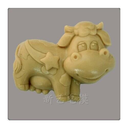 Dairy cattle shape soap mold cake mold animal silicone mold chocolate mold