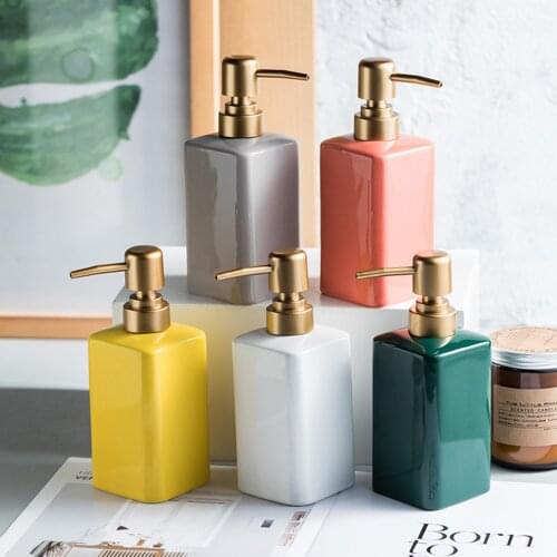 Charming Cuboid Art Polished Golden Head European Hotel Bath Fine Ceramic Soap Dispenser Lotion Perfume Liquid Gel Pump Bottle