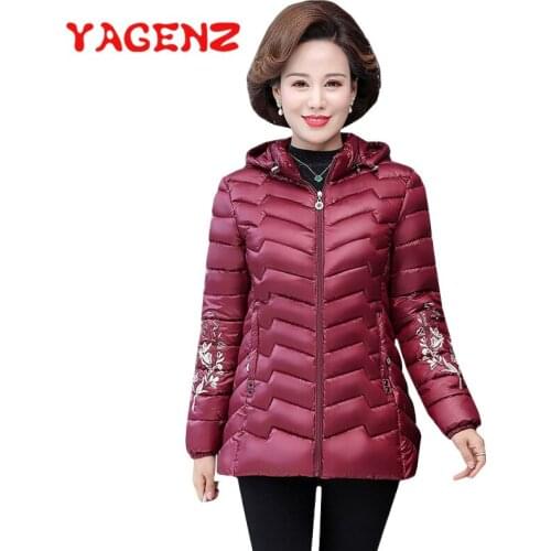 YAGENZ Plus size Parkas Coat Women Flower Embroidery Hooded Short Jacket Autumn Winter Jacket Women Outerwear Manteau Femme 867