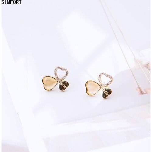 Womens 925 Silver Pin Earring Love Diamond Cats Eye Petals Elegant Fashion Personality Simple Alloy Decoration Jewelry Gift