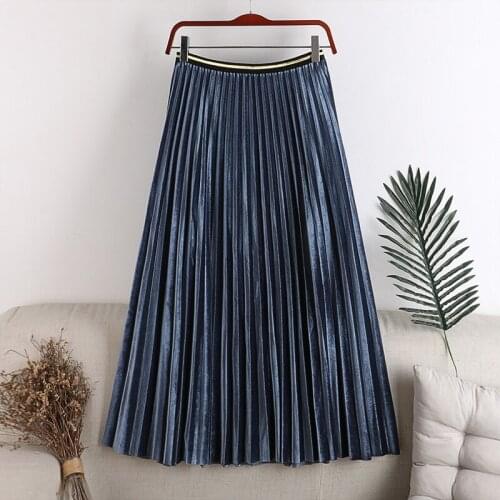 Autumn and winter new Gold velvet fabric pleated skirt High Solid Long Skirts New Fashion Metallic Skirt Female