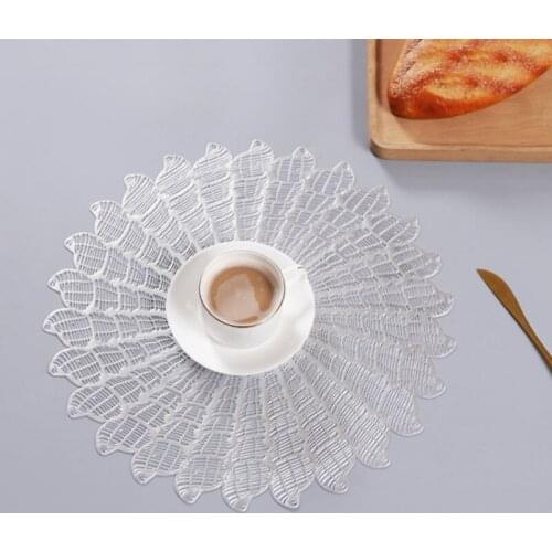Non Slip Insulation Cup Mat Hollow Round Washable Hotel Restaurant Home Decoration Placemat