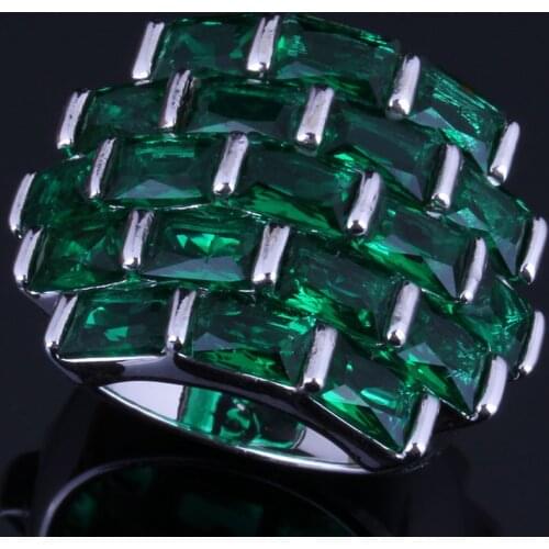 Magnificent Big Rectangle Green Cubic Zirconia Silver Plated Ring V0536