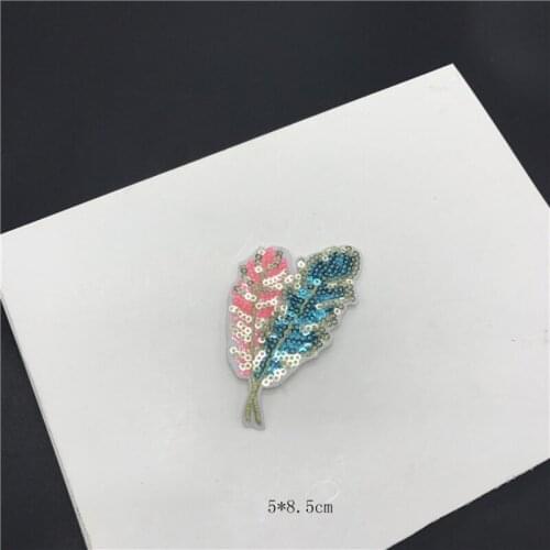 Wholesale 20pcs 5*8.5cm Embroidered Sewing On Patch Iron-On Patch Stickers For Clothes Sewing Fabric Applique Supplies YH220