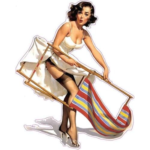 13cm X 10cm Brunette with Lawn Chair Pin Up Girl Vinyl Decal Graphical Funny Car Stickers DIY Car Window Trunk Decor