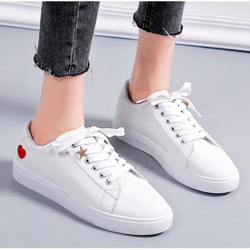 Womens Autumn Flats Shoes 2021 PU Leather Ladies White Shoes Lace Up Fashion Female Boat Shoes Spring Casual Woman Footwear New