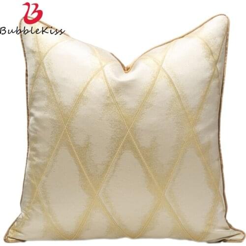 Bubble kiss Cushion Covers