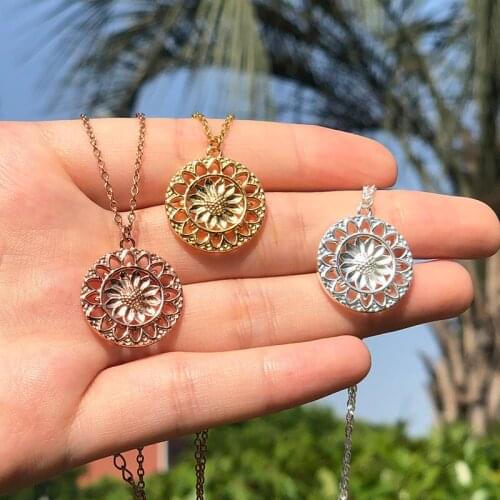 Round Sunflower Necklace for Women Boho Stainless Steele Round Pendant Choker Goth Vintage Womens Neck Chain Jewelry Gift 2021