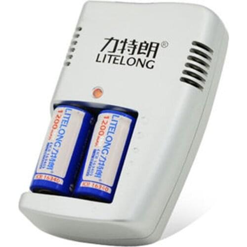 2PCS Large capacity 3.7V 1200mAh ICR16340 rechargeable battery + 1PCS 16340 lithium battery smart charger