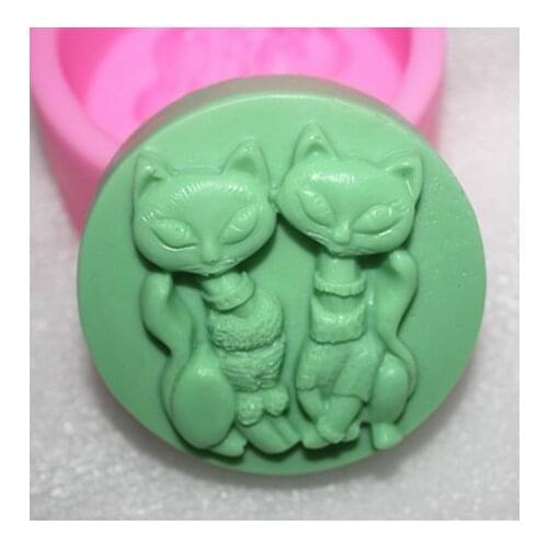 Two cats handmade soap soap mold soap mold cake decoration mode