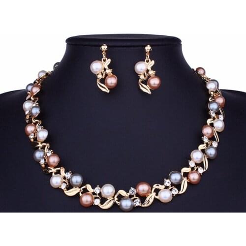 Trendy Pearl Necklace Earrings Set For Womens Neck Chain 2021 Trend Lady Temperament Beads Necklace Jewelry Gift Female