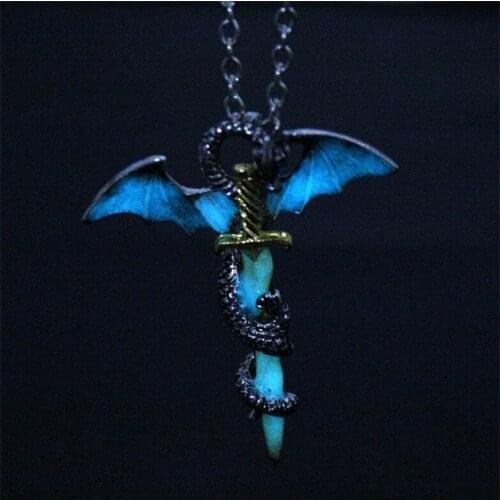 Luminous Jewelry Dragon Sword Pendant Necklace Game of Neck lace Glow In The Dark Anime Necklace For Men Christmas Gifts