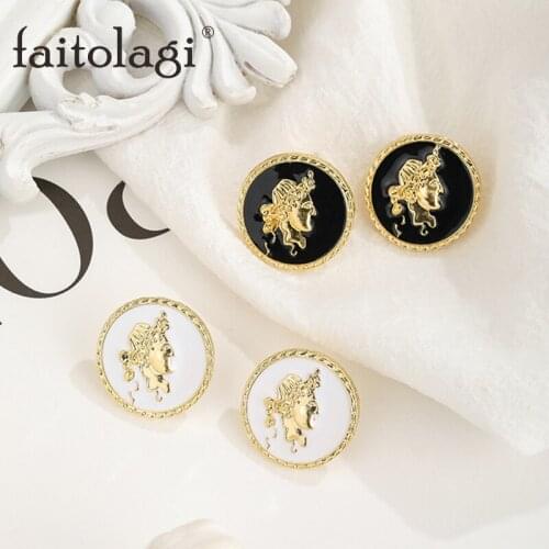 Vintage Button Shape Earrings For Women Retro Person Pattern Piercing Drip Glaze Stud Earrings Fashion Girls Wedding Jewelry