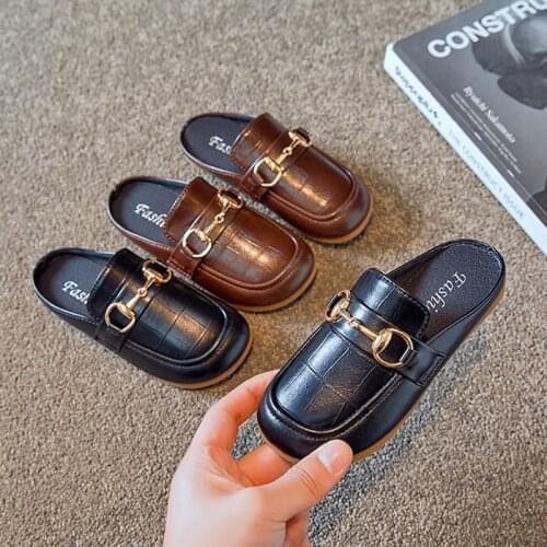 XinYiQu Children's Shoes