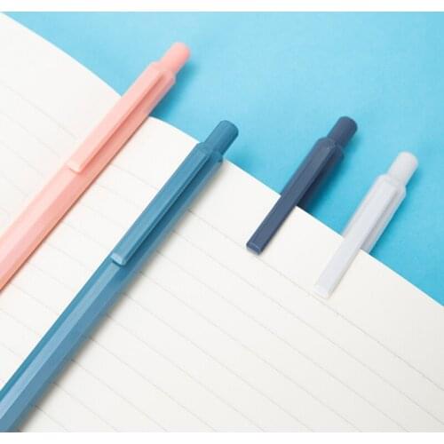 DELI presses the gel pen 12 pcs A23 business office signature pen 0.5mm student exam special black water-based pen writing tool