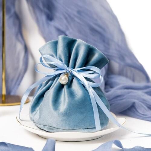 25Pcs Blue Velvet gift bag with hand wedding centerpieces baby shower favors Candy Box packaging gift boxes Supplies gift box