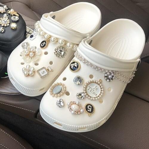 Hole Shoes Crystal Diamond Decoration Flower Shoe Buckle Diy Horse Eye Glass Diamond Thanos Shoes Buckle Fake Gem Decoration