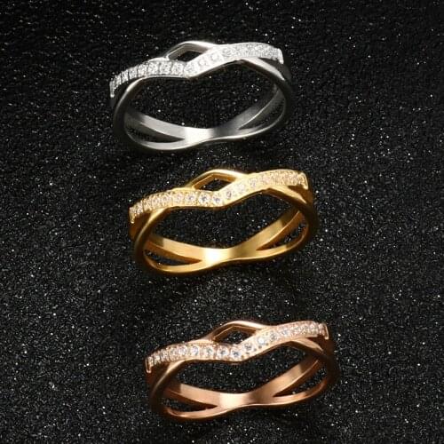 Luxury Hollow Cross Crystals Rings For Women Men Simple Stainless Steel Gold-plated Elegant Engagement Wedding Finger Jewelry