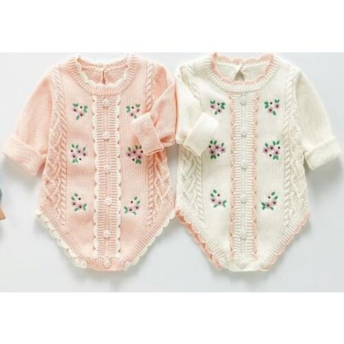 Knitted Baby Romper Jumpsuit Autumn Winter Baby Girls Romper Embroidered Flower Infant Baby Sweater Girl Toddler Romper Playsuit