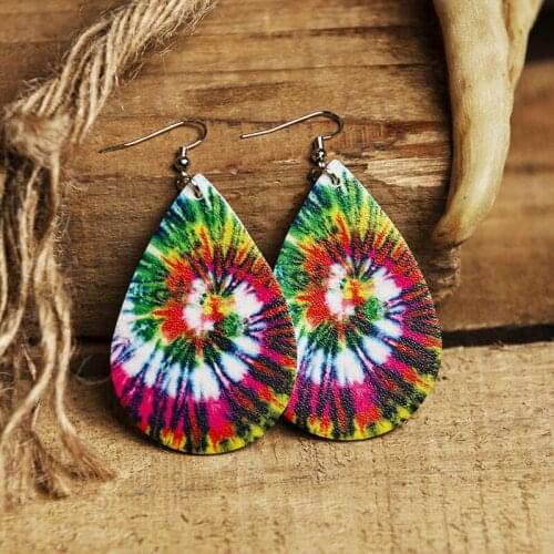 2021 Wholesale Christmas Tie Dye Leather Colorful Earrings for Women Rainbow Artistic Funny Water Drop Faux Leather Earring