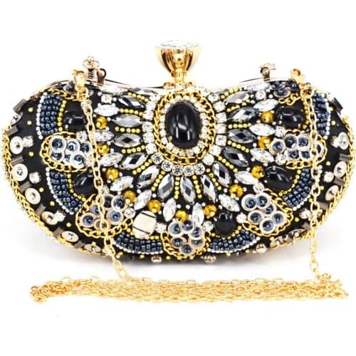 Black pearl triangle heart-shaped diamond lock bag dinner bag inlaid white crystal beaded bag Fashion wedding clutch