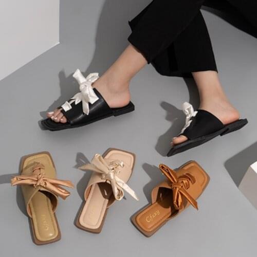 2021 New Fashion Style Flip-flops For Ladies With Square Toe Silk Bow Flat Slippers Woman Casual Delicate Outer Wear Shoes