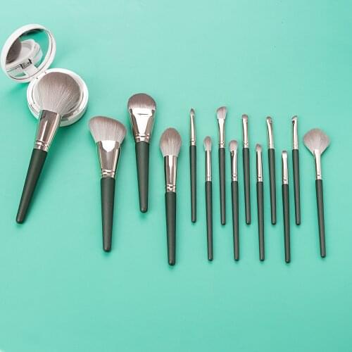 14PCS Jasper Green Makeup Brushes High Quality Bristle Powder Blush Eyeshadow Concealer Foundation Lip Brush Cosmetics Tool Kit