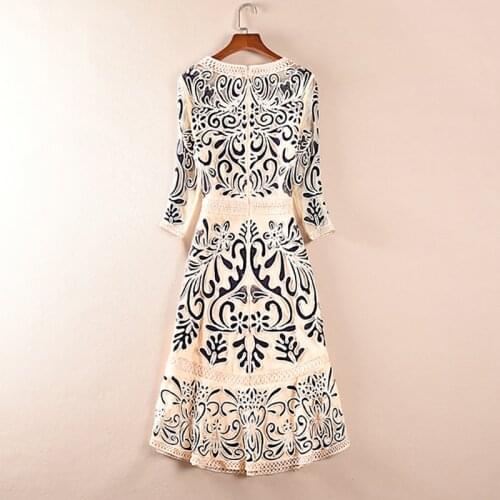 New Three Quarter 2021 Sleeve Autumn Dresses Women European Luxury Vintage Jacquard Hollow Out Floral Midi Dress
