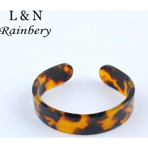 Rainbery 2021 New Fashion Acrylic Bangles One Direction Brazaletes Pulseras Mujer Bijoux Leopard Print Bracelets For Women