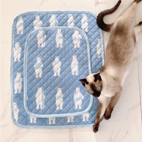 Dogs Summer Cooling Mat Pet Large Size Ice Silk Cool Bed Pet Cat Breathable Blanket Cushion Puppy Kitten Indoor Sofa Floor Mat