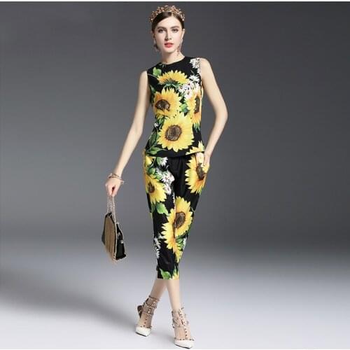 Customized Womens Suit Set 2017 New Runway Designer Sunflower Flora Print Sleeveless Top+ Calf-Length Pants Suit 2 Piece Sets