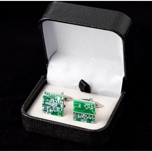 Novelty Green Computer Circuit Board Cufflinks Computer Geek Cuff Button For Unisex Shirt Business Creative Party Birthday Gift