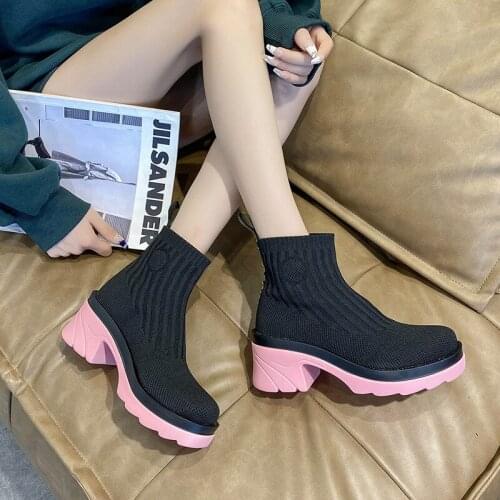 Flying Knit Short Boots 2021 Autumn and Winter High-top Breathable Thick-soled Womens Boots Fashion Socks Boots