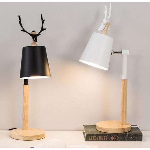Deer Solid Wood Table Lamps Nordic Modern Led Stand Lights Antler Desk Lamp Bedroom Study Reading Home Lighting for Living Room