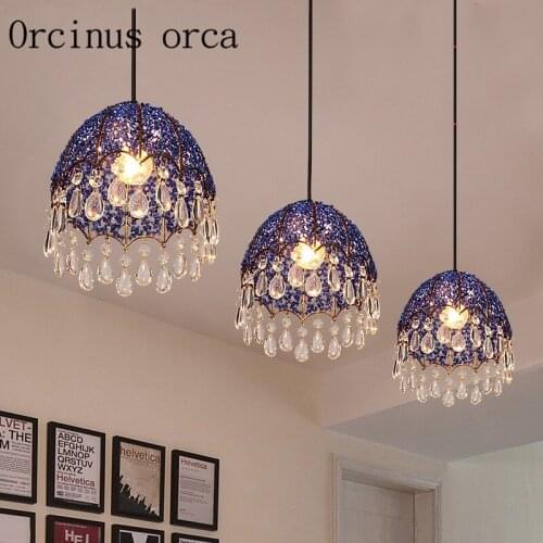 Simple European Mediterranean modern minimalist glass chandelier creative warm crystal 3 head LED lamp restaurant Postage free