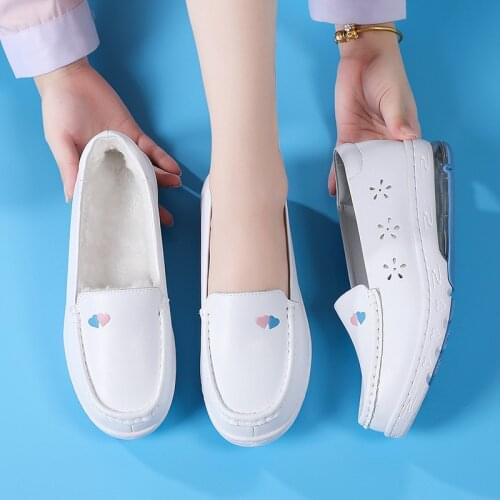 Nursing Work Women Shoes White Women Loafers Comfortable Rubber Ladies Walking Shoes Lightweight Clogs for Women