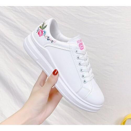 2020 Women Casual Shoes Spring Fashion Women Embroidery Breathable Hollow Lace-up Women Shoes Vulcanized Slippers