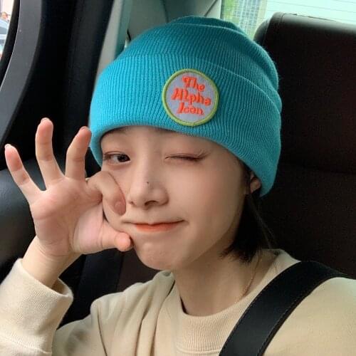 Womens Autumn and Winter College Style Letter Label Knitting Wool Hat. Korean Version of Couple Students' Versatile Warm Hat