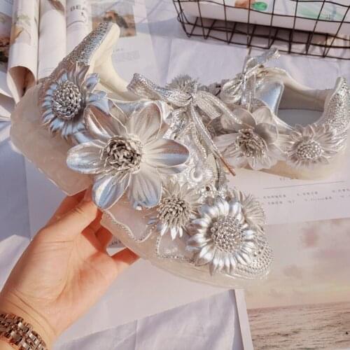 2021 handmade womens shoes new fashion rhinestone leather flowers dream butterfly old shoes casual shoes