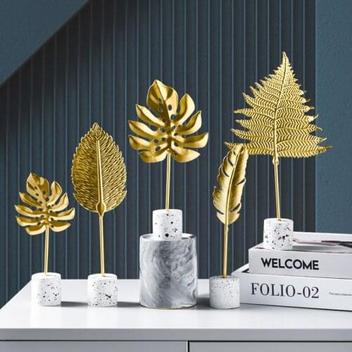 European-style Creative Metal Crafts Living Room Model Room Home Decoration Marble Base Gold Leaf Decorations