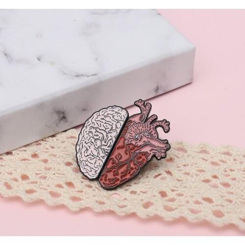 Novel Half Brain Heart Blood Vessel Splicing Human Organ Brooch Enamel Pin Accessories Jewelry Gift For Medical Doctors Nurse
